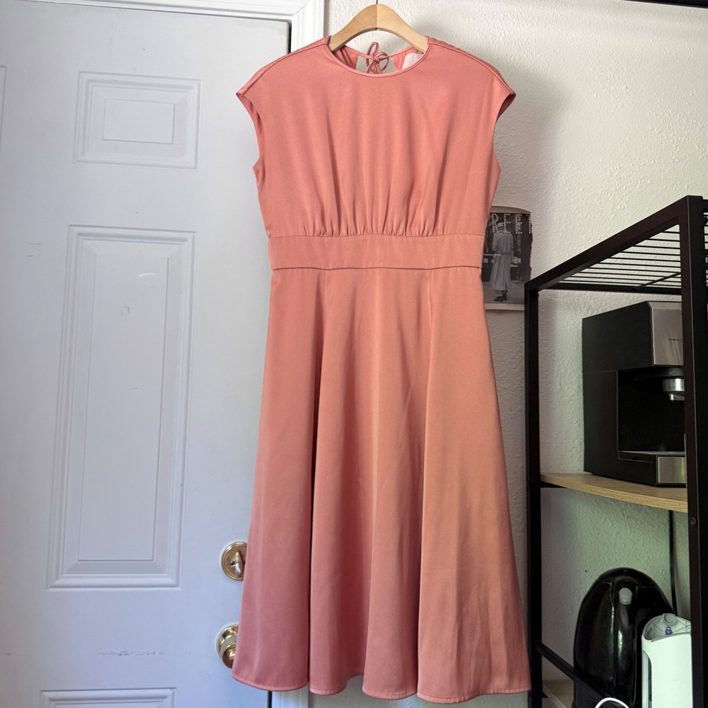 GAL MEETS GLAM peach pink orange tie back sleeveless satin knee midi dress